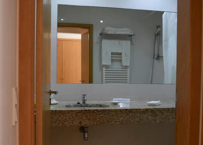 莫斯泰罗德斯克日斯特瓦得拉弗尔斯酒店 住宿加早餐酒店 São Cristóvão de Lafões